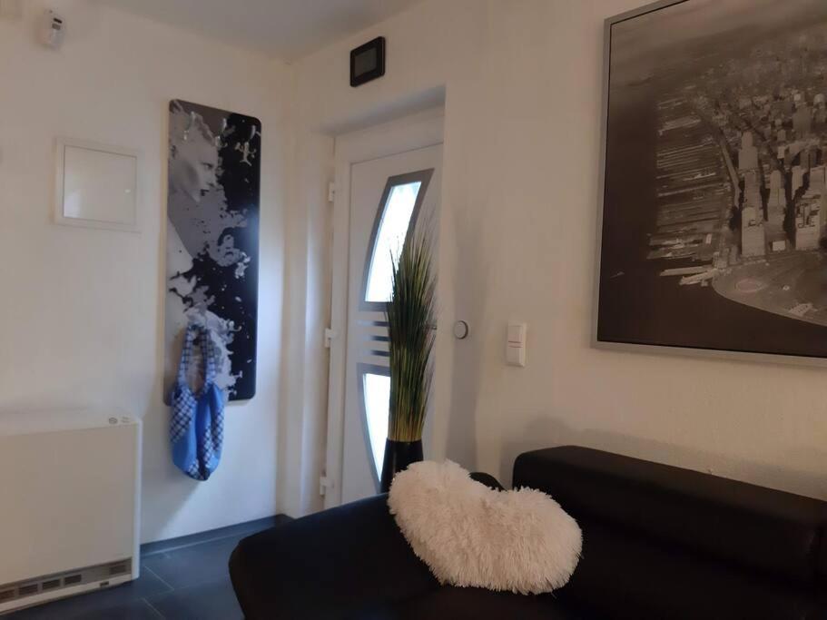 Bello Apartamento Graben-Neudorf Exterior foto